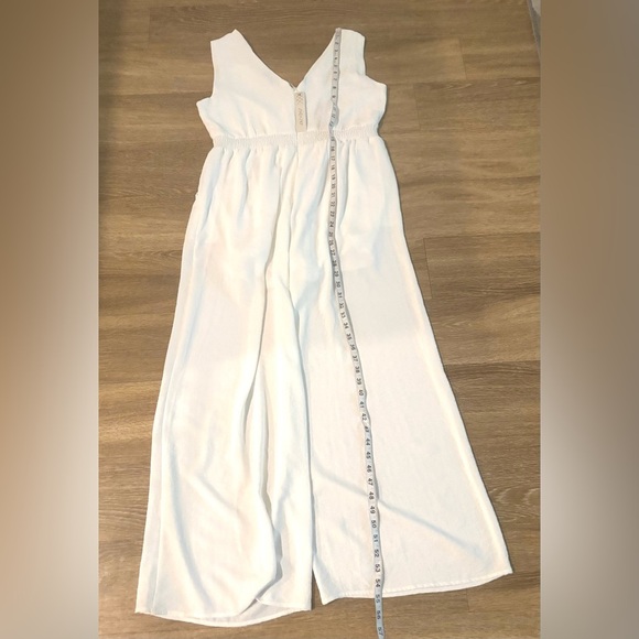 She + Sky white wide leg sleeveless jumpsuit V-neck LSY3899 - Picture 10 of 14